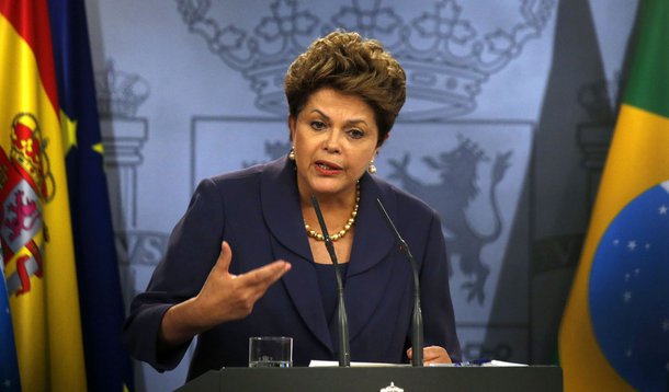 Dilma prega “combinação de austeridade e crescimento”
