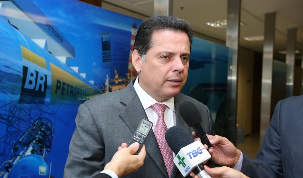 Perillo volta a reivindicar mais investimento na Celg