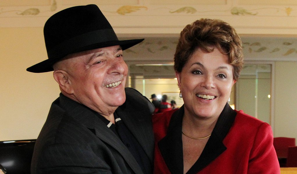 Candidatos de Minas esperam Lula e Dilma