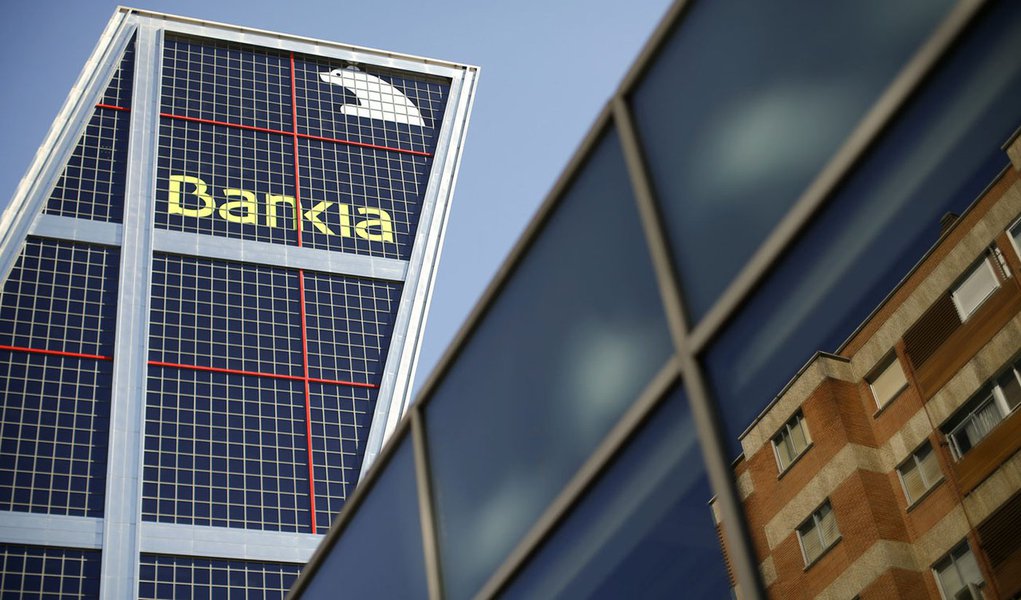 Bancos espanhóis podem precisar de 59,3 bi de euros