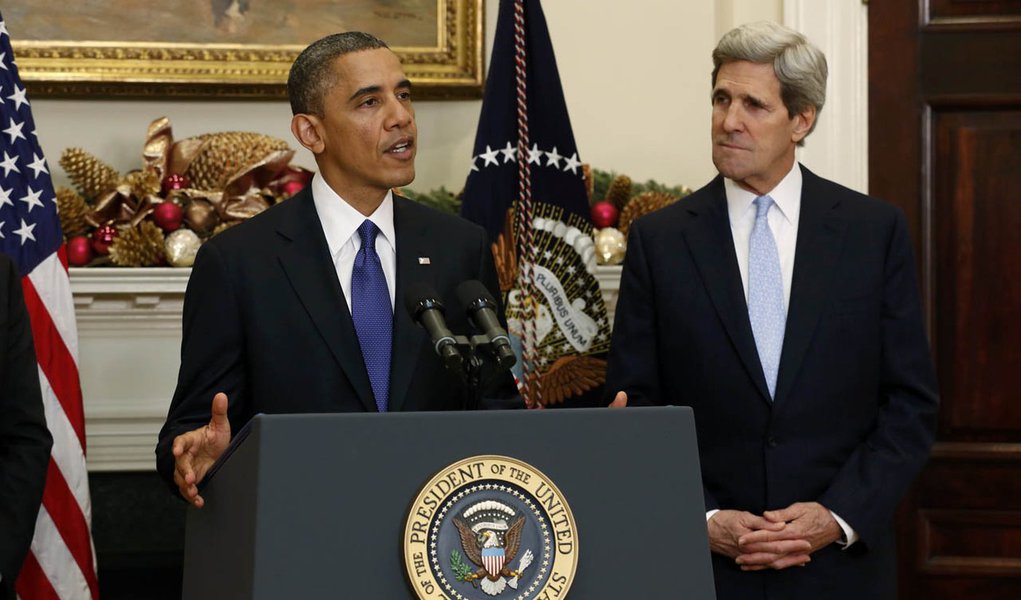 Obama anuncia Kerry como secretário de Estado dos EUA