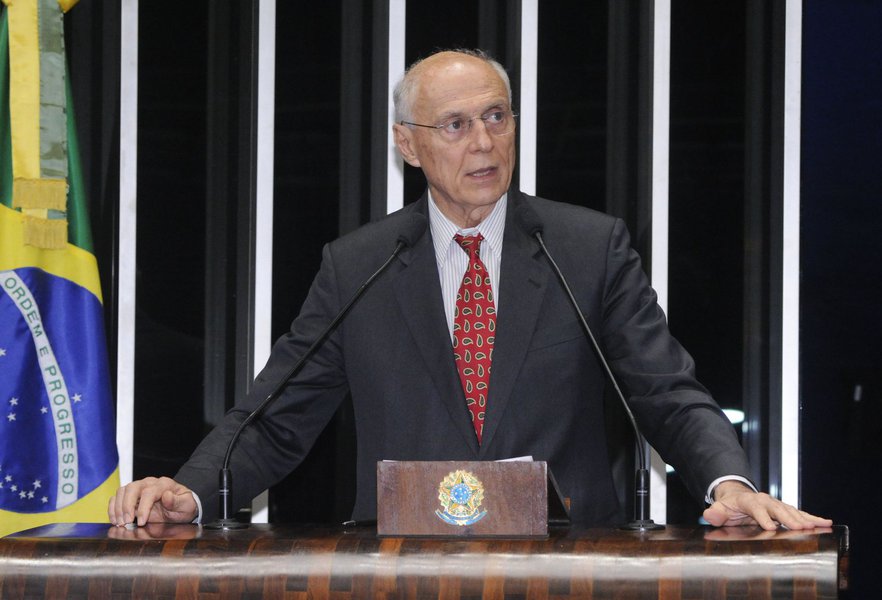 Suplicy defende 'recall' para políticos