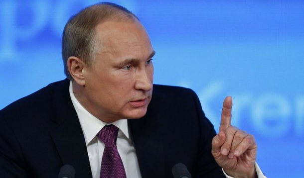 Presidente russo, Vladimir Putin, durante sua coletiva de imprensa anual de fim de ano, em Moscou. 18/12/2014. REUTERS/Maxim Zmeyev