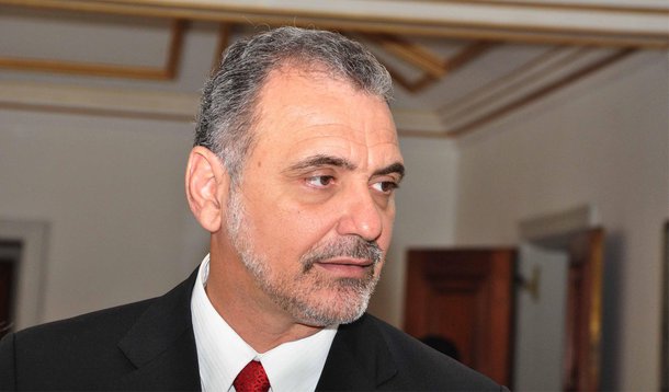 Pelegrino pede direito de resposta contra a Abril