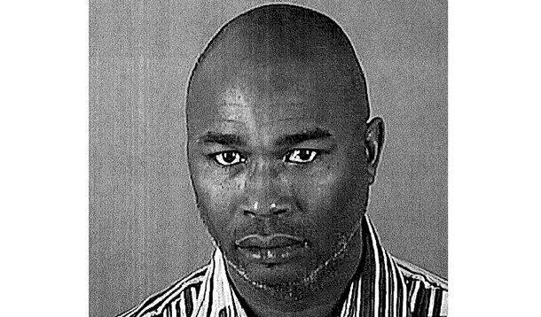 Atirador mata três em spa de Wisconsin, nos EUA