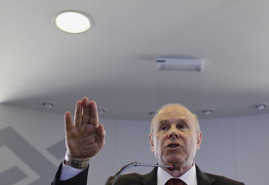Brazil's Finance Minister Guido Mantega talks about the results of the Gross Domestic Product (GDP) in the second quarter, during a news conference in Sao Paulo August 30, 2013. REUTERS/Nacho Doce (BRAZIL - Tags: POLITICS BUSINESS)