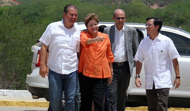 Campos nega troca de farpas com Dilma