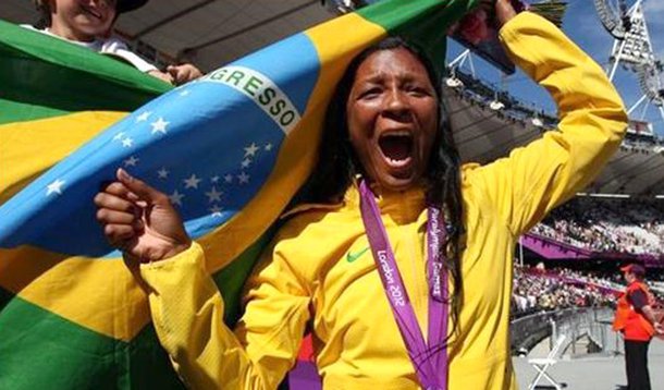 Goiana conquista medalha de ouro e bate recorde mundial