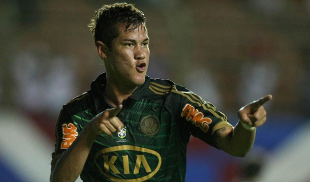 Bahia perde terceira consecutiva e se reaproxima do Z-4