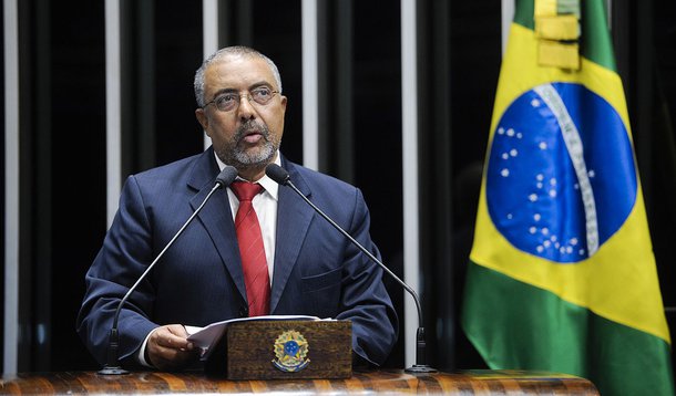 Paim quer validação simplificada de diplomas do exterior