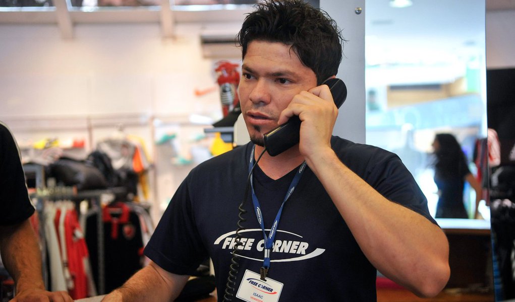 Estima-se contratação de 155 mil temporários no país