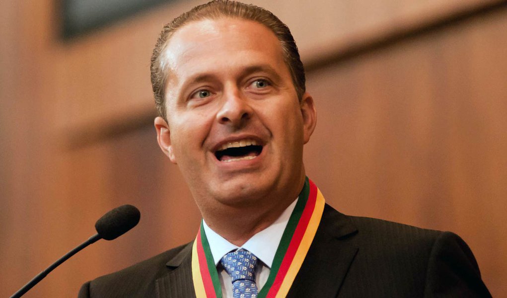 Campos diz temer alta do desemprego em 2013