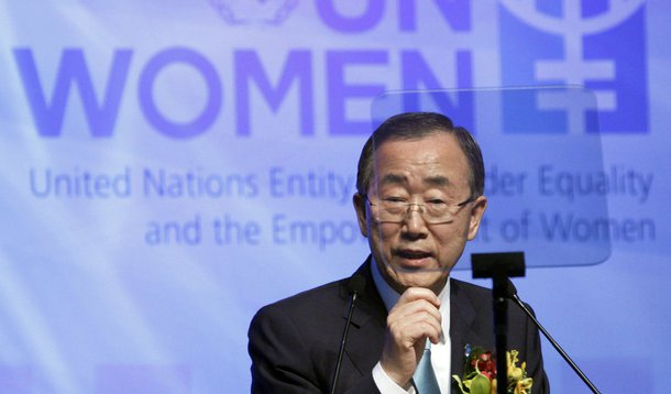 Chefe da ONU critica Irã por negação do Holocausto