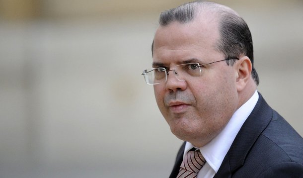 Incertezas pedem "cautela" à política monetária