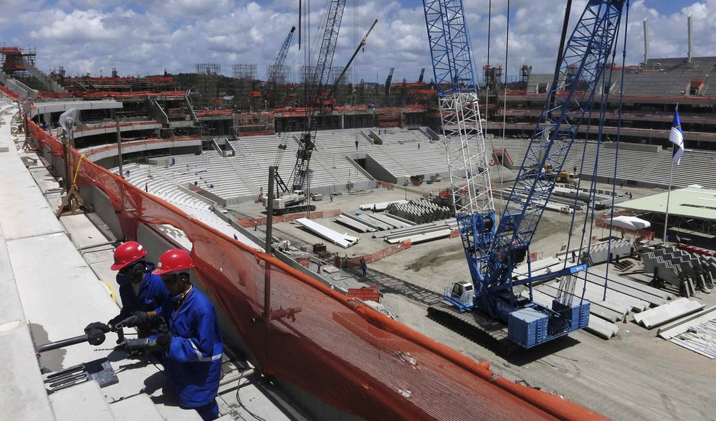 Arena Pernambuco ficará pronta para Confederações