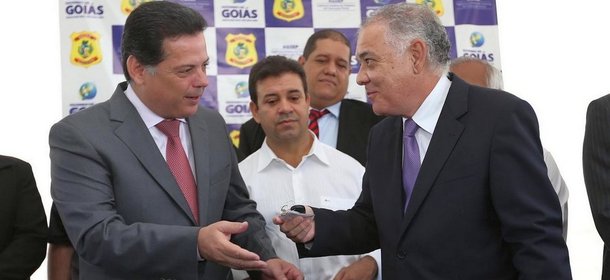 Sistema prisional recebe novos veículos e armas