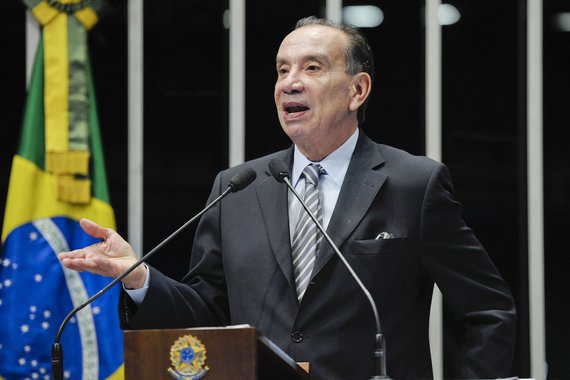 Aloysio: Dilma ignora efeitos da crise externa