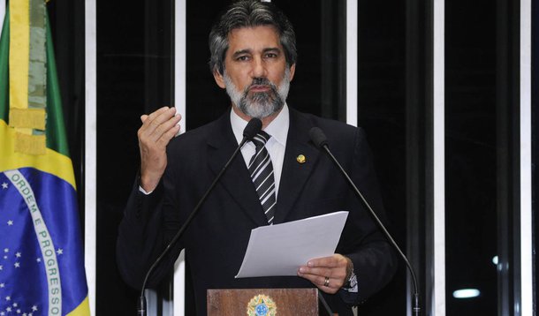 Assim como o PSB, PMDB também quer o Planalto