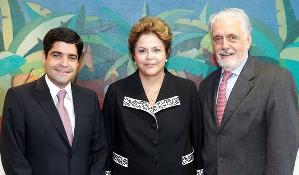 ACM e Dilma terão reunião reservada em evento