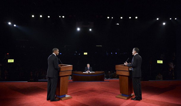 Romney supera Obama no primeiro debate