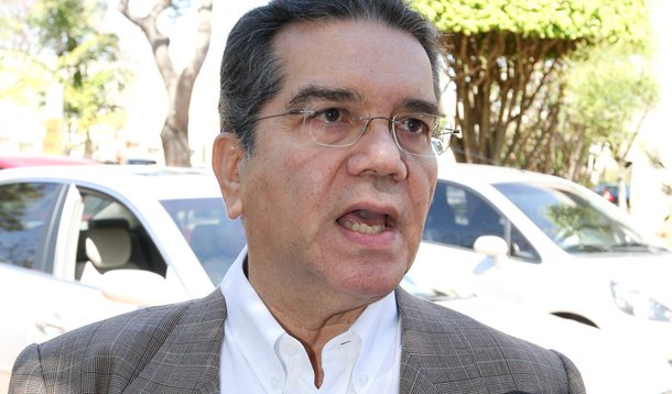 Veja é condenada a publicar sentença pró-Eduardo Jorge