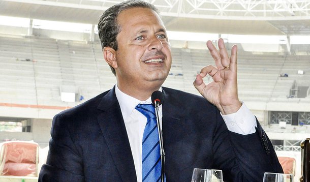 Dirigentes do PT querem punir Campos