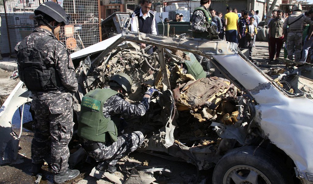 No Iraque, bombas matam 60 em aniversário de invasão
