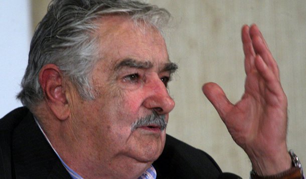 Mujica, o presidente que doa 90% do salário