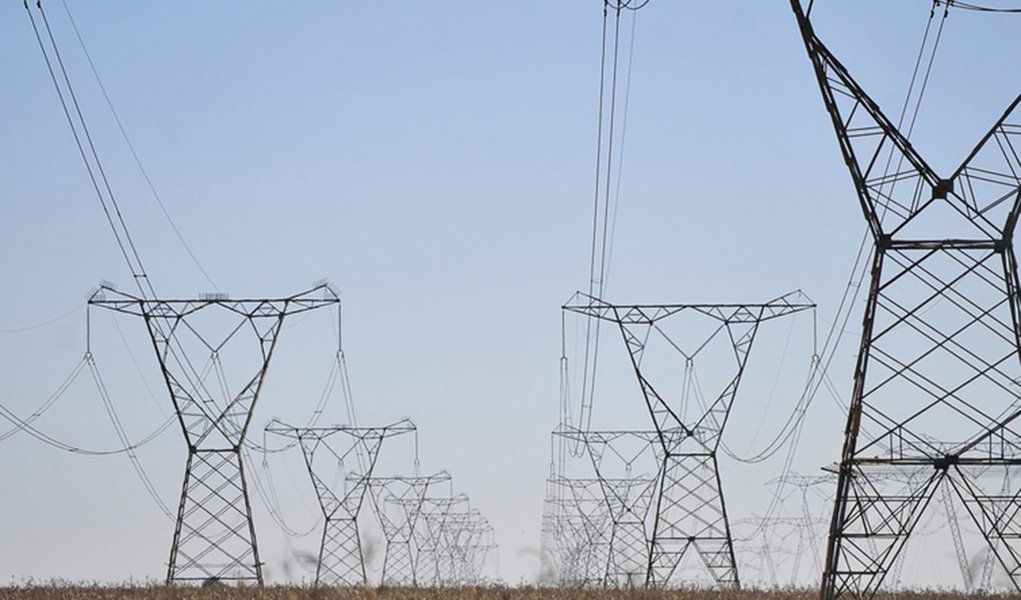 Falha em disjuntor no Pará provocou apagão, diz OMS