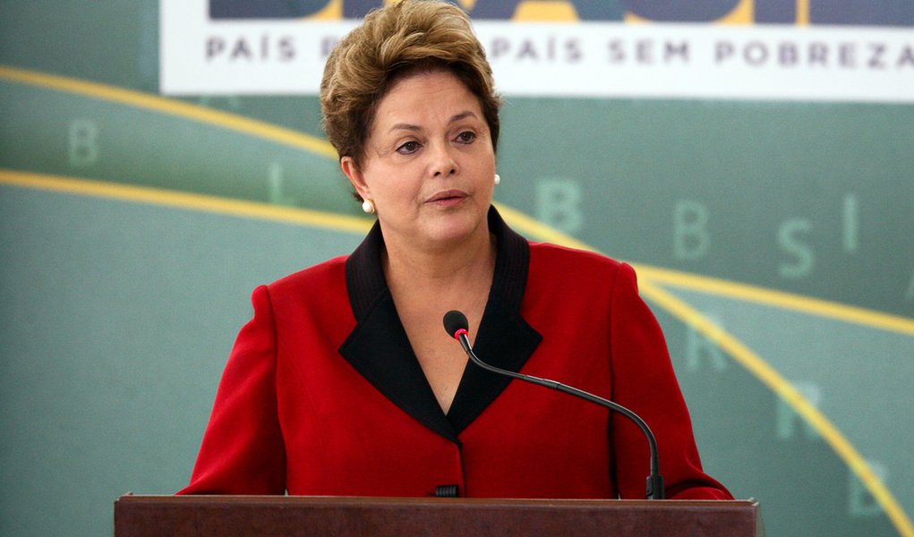 A pedido de prefeitos, Dilma eleva repasse do FPM