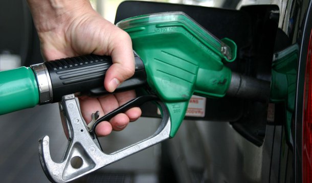 Petrobras reajusta e preço do diesel deve subir 4% na bomba
