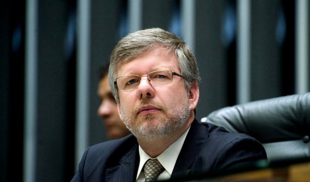 Descontente, Marco Maia enfrenta Planalto com votações indesejadas