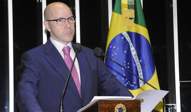 "Virei à tribuna todos os dias para me defender"