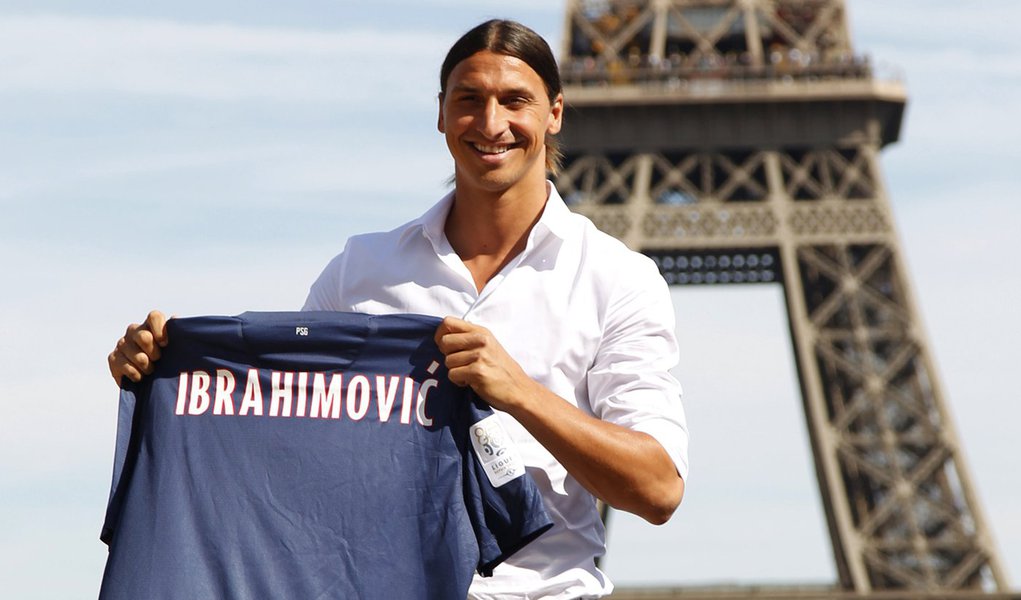 Ibrahimovic chega ao PSG "para vencer"