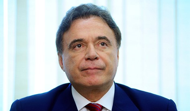 PSDB contesta decisão de Dilma sobre Venezuela