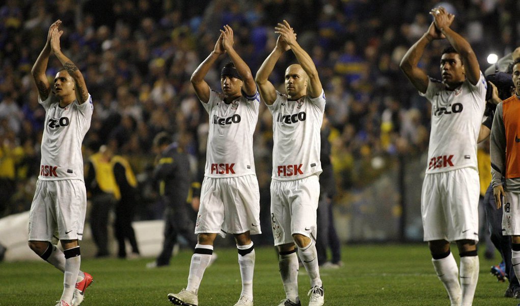 Corinthians quer fazer história e superar trauma 