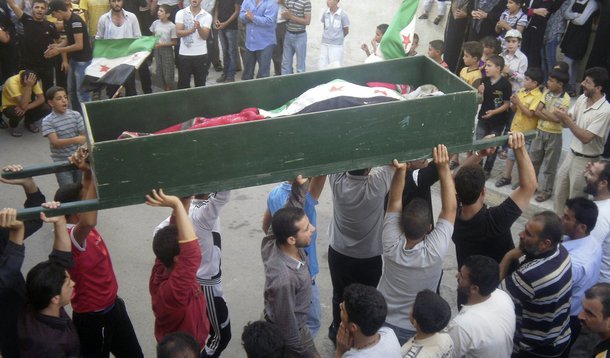 Mais de 16,5 mil foram mortos na Síria desde março de 2011