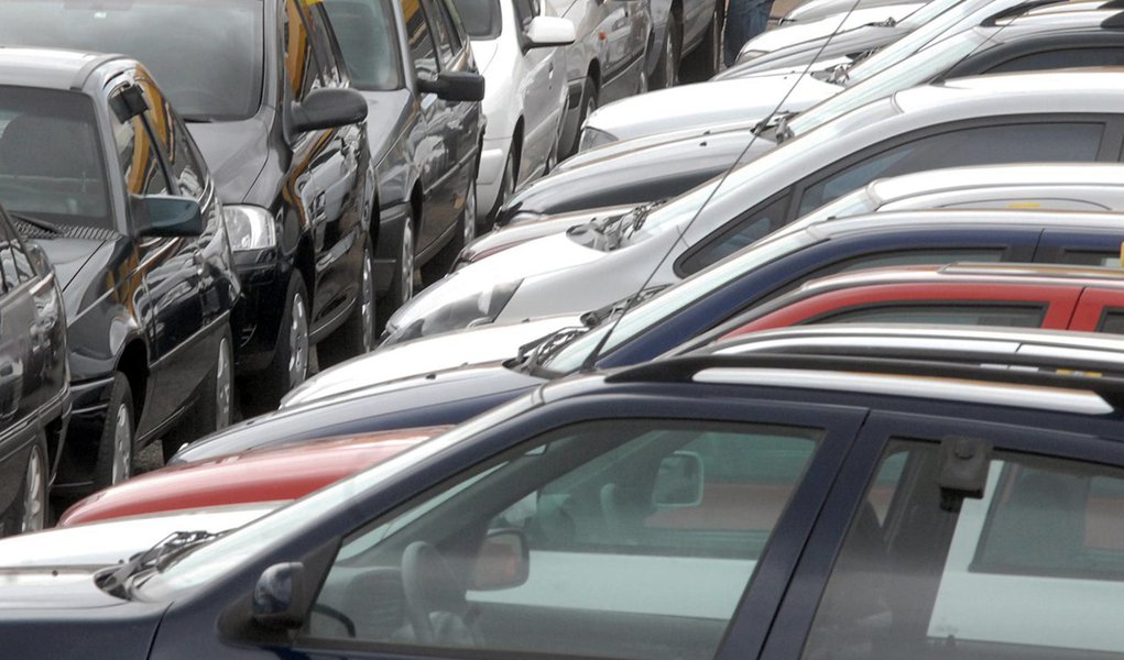 Vendas de veículos sobem 14,6% em novembro