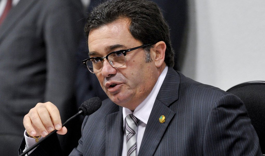 Presidente da CPI: disputa PSDB-PT não atrapalha