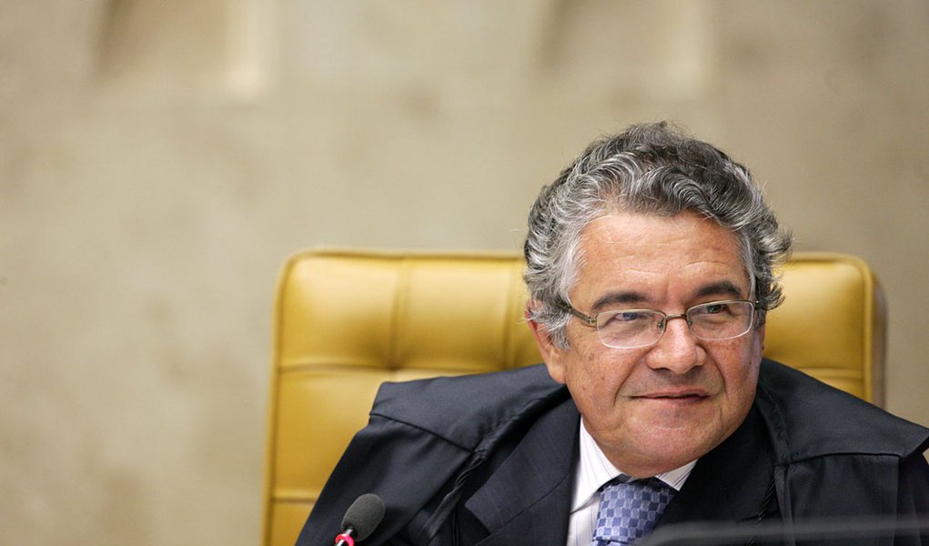 Mello é contra julgamento a 'toque de caixa' do mensalão