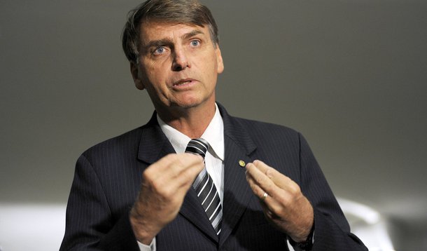 Bolsonaro é acusado mais uma vez de quebrar decoro