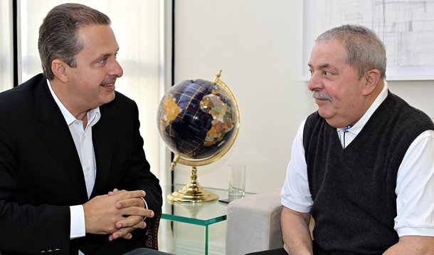 Acertaram os ponteiros?