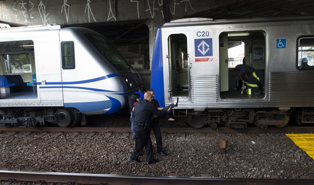 MP-SP abre inquéritos para apurar acidente no metrô