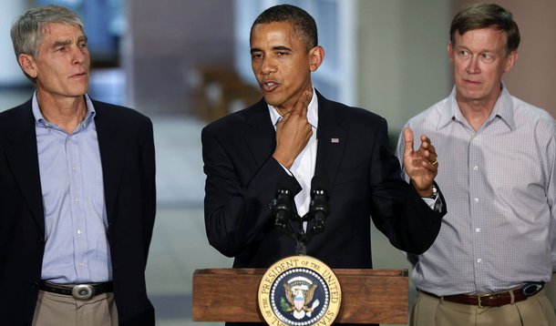 Obama descarta lei de armas mais severa após massacre