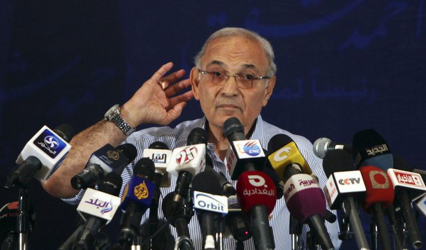 Candidato no Egito se compara a Lula em propaganda eleitoral