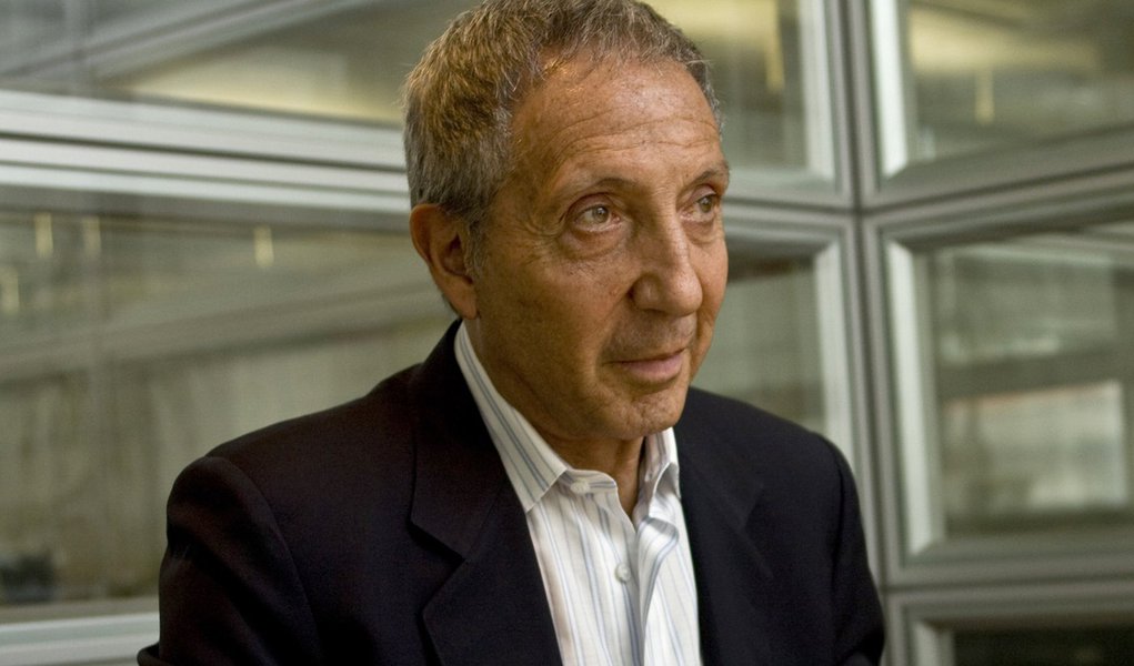 ‘Nunca passou pela minha cabeça dar um golpe’, diz Abilio Diniz