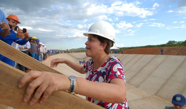 Dilma inicia visitas a obras da Transnordestina