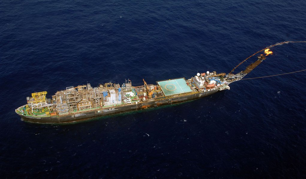 Petrobras vai intensificar investimentos no pré-sal
