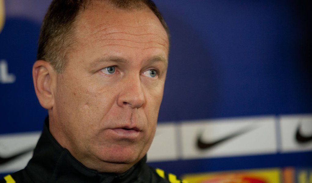 Brasil volta ao top 5 e Holanda retoma 2.º lugar na Fifa