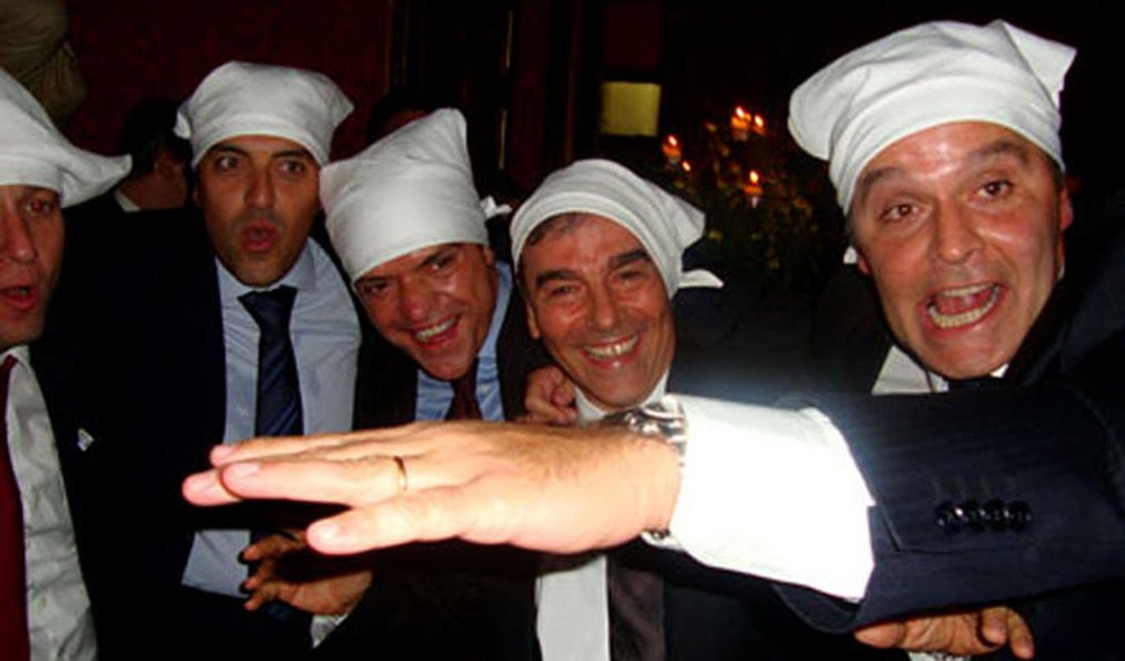 Com medo de ser preso, Cavendish negocia a Delta